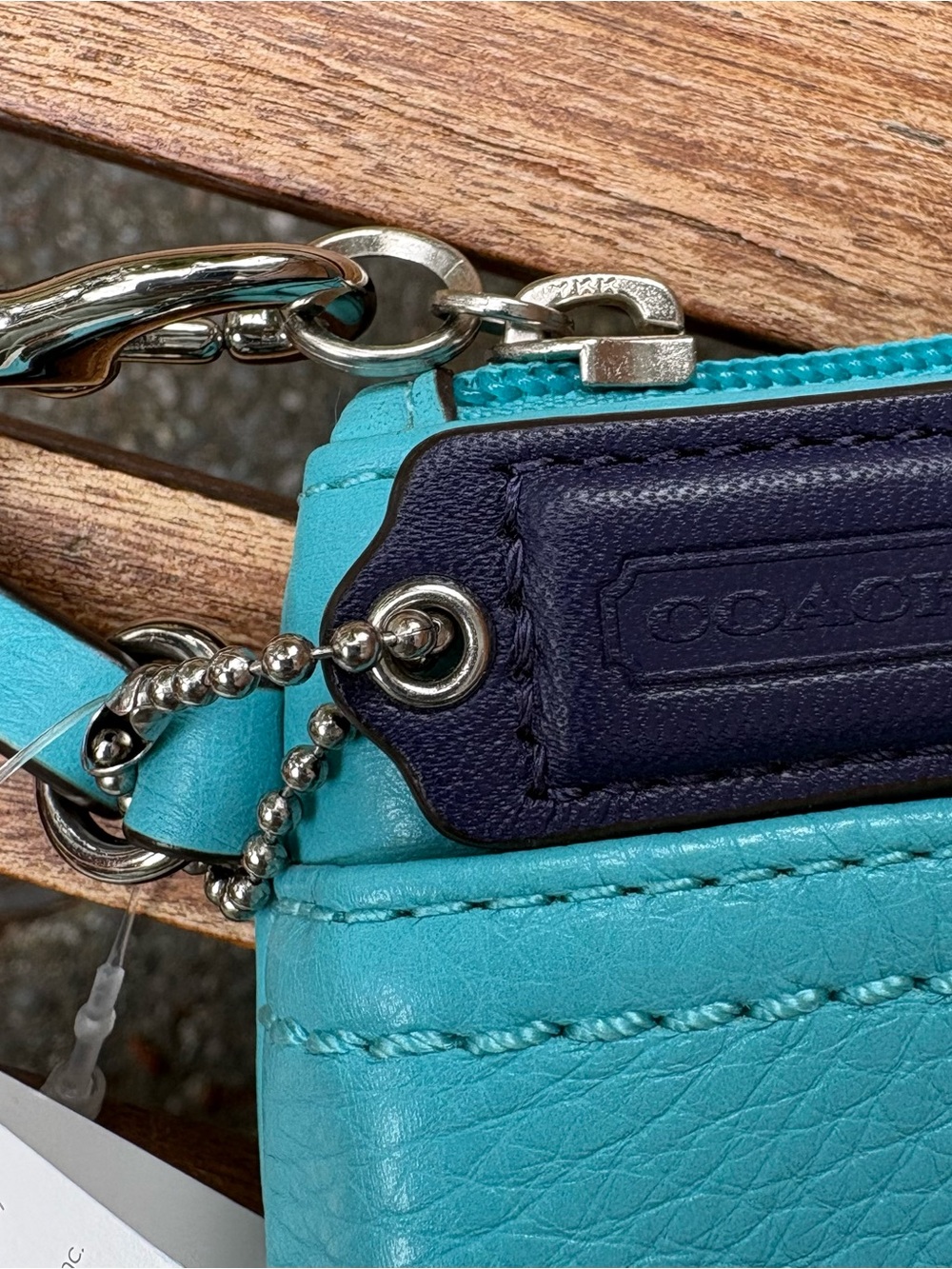 NWT Coach F49472 Park Leather Wristlet Turquoise Pebbled Leather Turnlock - Picture 7 of 7